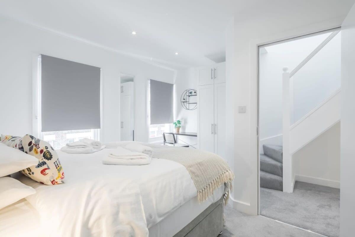 Refurbished High Spec Central Family Home CBG エクステリア 写真