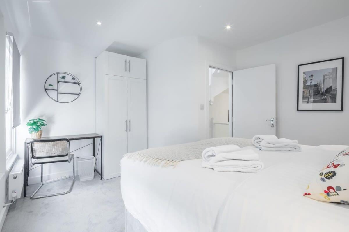 Refurbished High Spec Central Family Home CBG エクステリア 写真